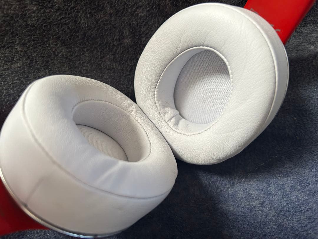 beats studio ワイヤレスヘッドホン　大幅値下げ！