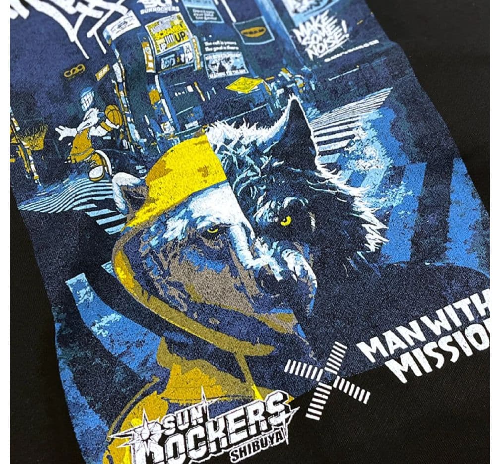 MAN WITH × SUNROCKERS SHIBUYA フーディーL