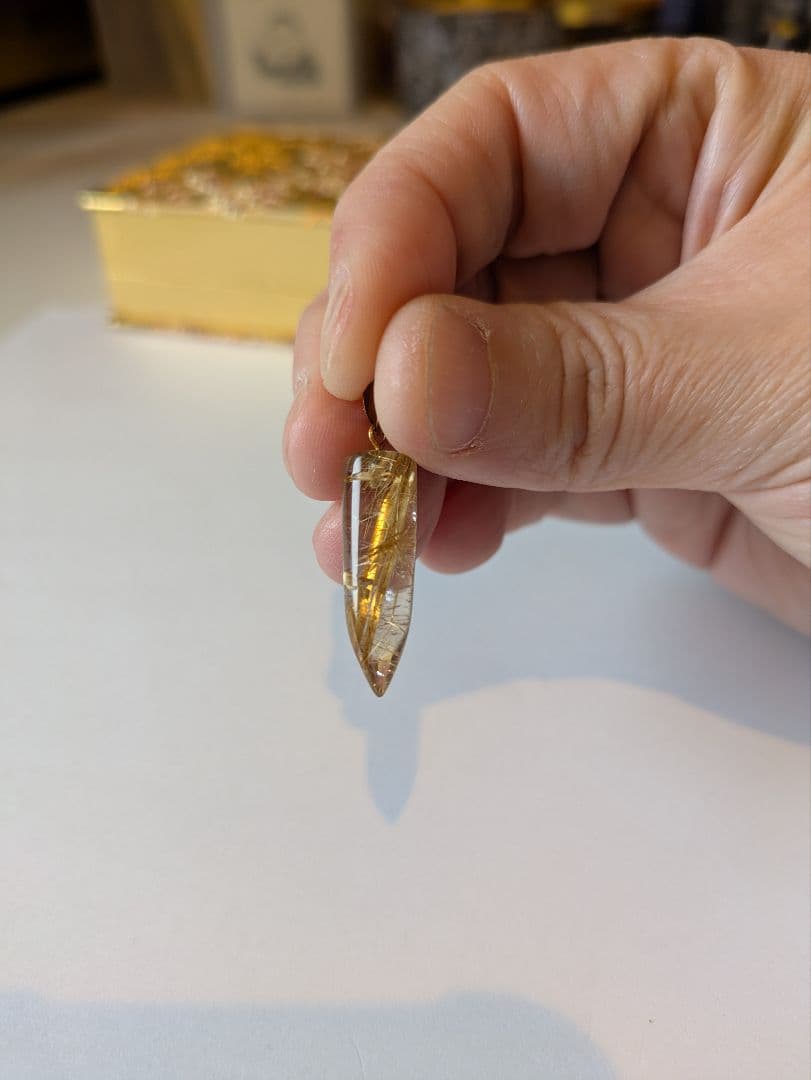 Ｋ18 タイチンルチル ペンダントトップ 天然石 パワーストーン アクセサリー