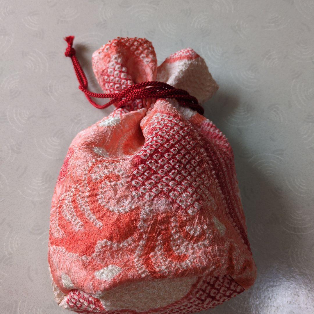 七五三３歳正絹総絞り手縫いの被布(巾着付き）