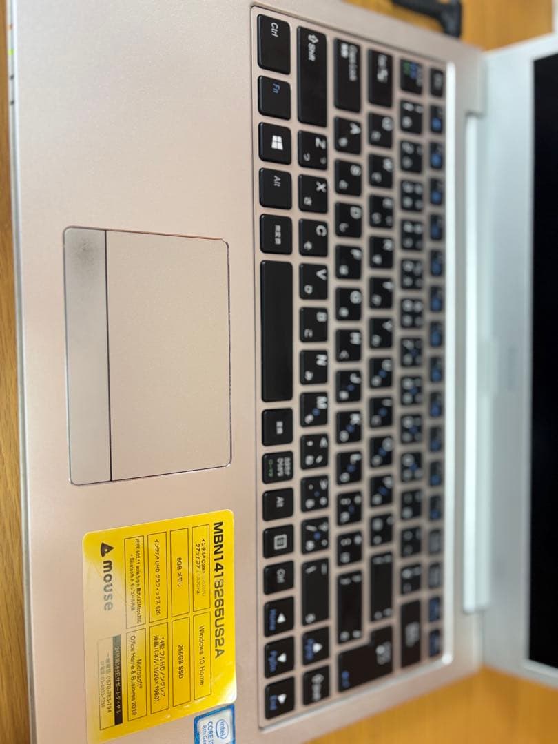 y*i様 mouseノートPC Core i5 第8世代/8GB/SSD256G