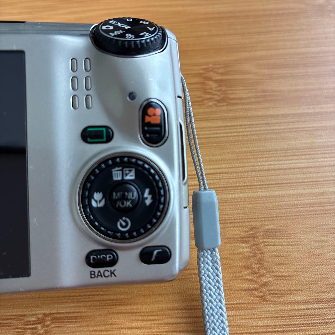 Fujifilm finepix F770EXR デジタルカメラ