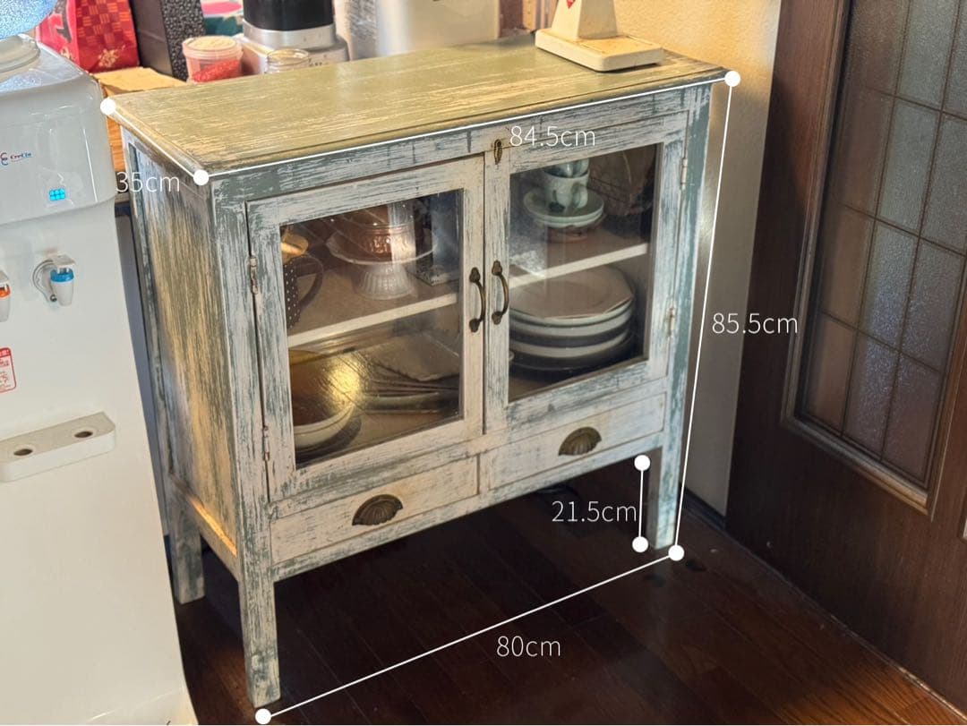 木製アンティーク風ラック ガラス扉付き