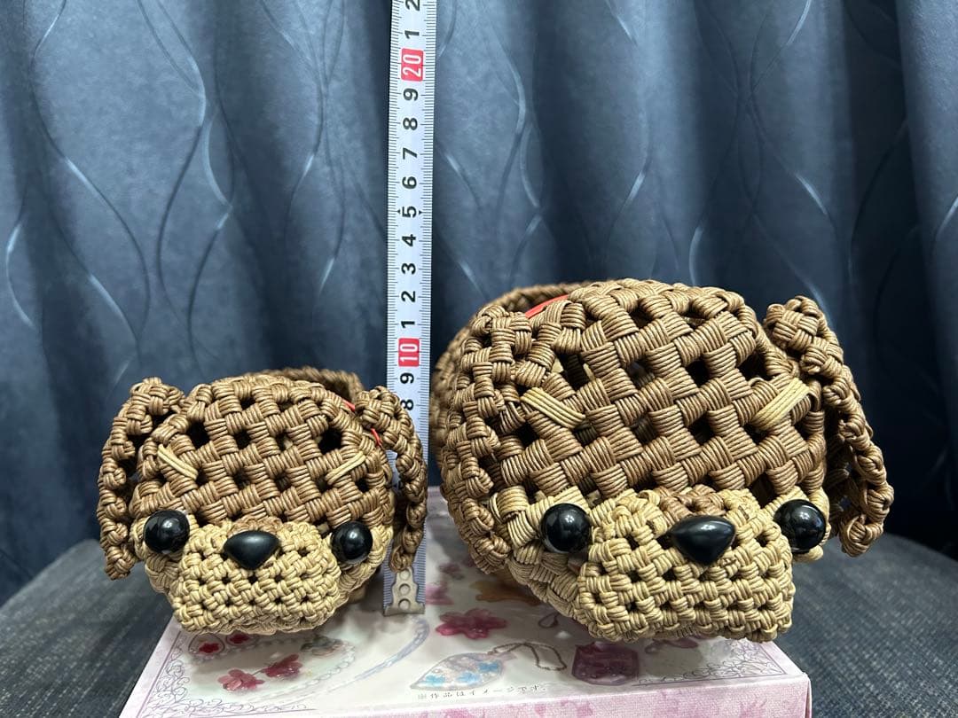 ちかこです。ダックス犬　エコクラフト クラフトバンド　小物入れ