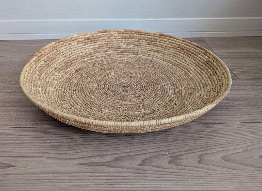 イリンガバスケットとフラニの平カゴアフリカ収納かご松野屋カゴアミドリ柳行李イケア