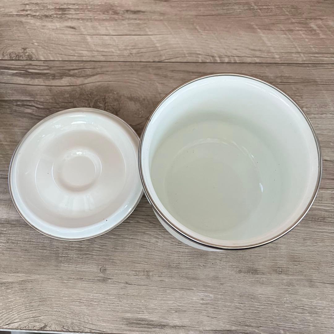 D-4 【昭和レトロ】花柄 ホーロー 蓋付きキャニスター 2個セット