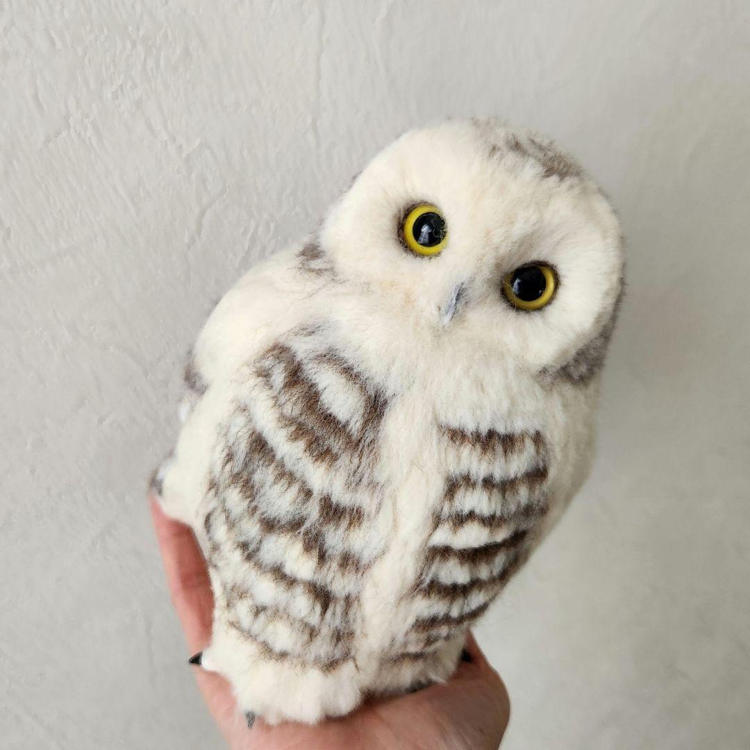 羊毛フェルト フクロウの置物　シロフクロウ