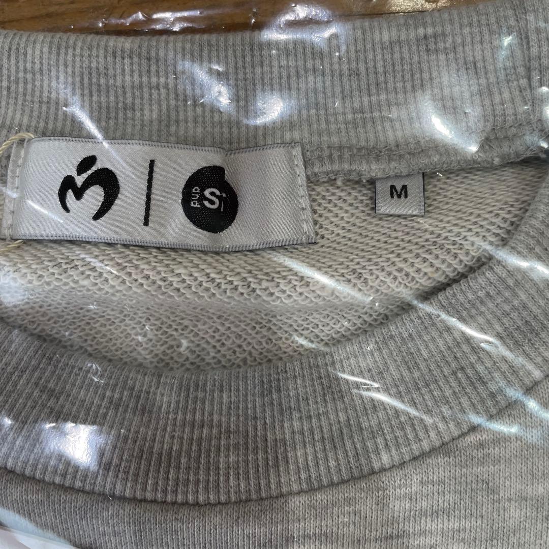 【新品】and ST　ミセスグリーンアップル　コラボ　スウェット　M　グレー