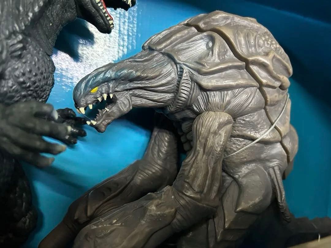 新品未開封バンダイ激突サウンド ゴジラvsオルガ