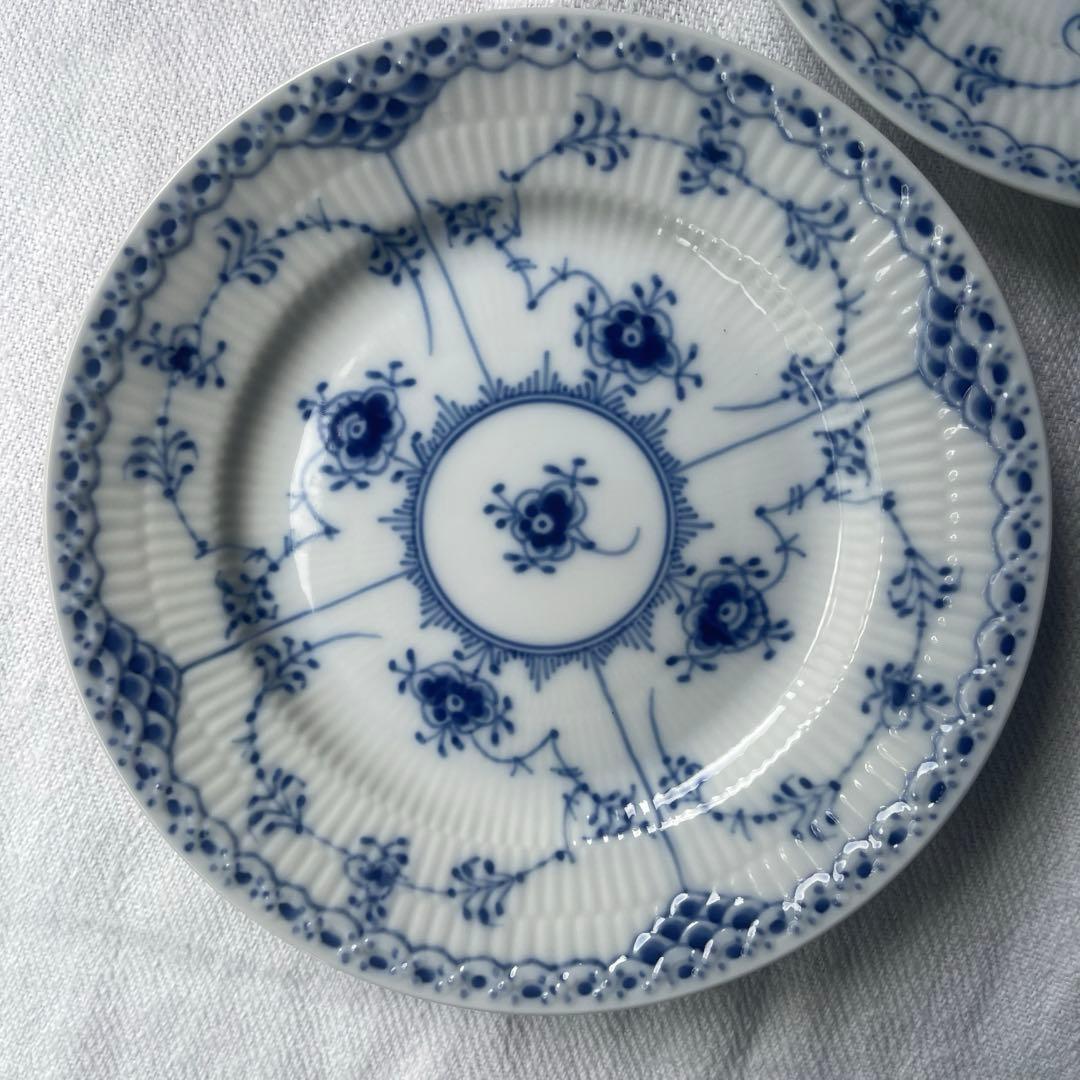 ロイヤルコペンハーゲン　ブルーフルーテッドハーフレース2枚 16.5cm ①