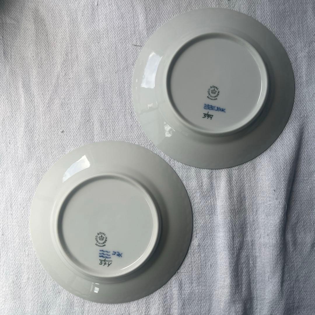 ロイヤルコペンハーゲン　ブルーフルーテッドハーフレース2枚 16.5cm ①