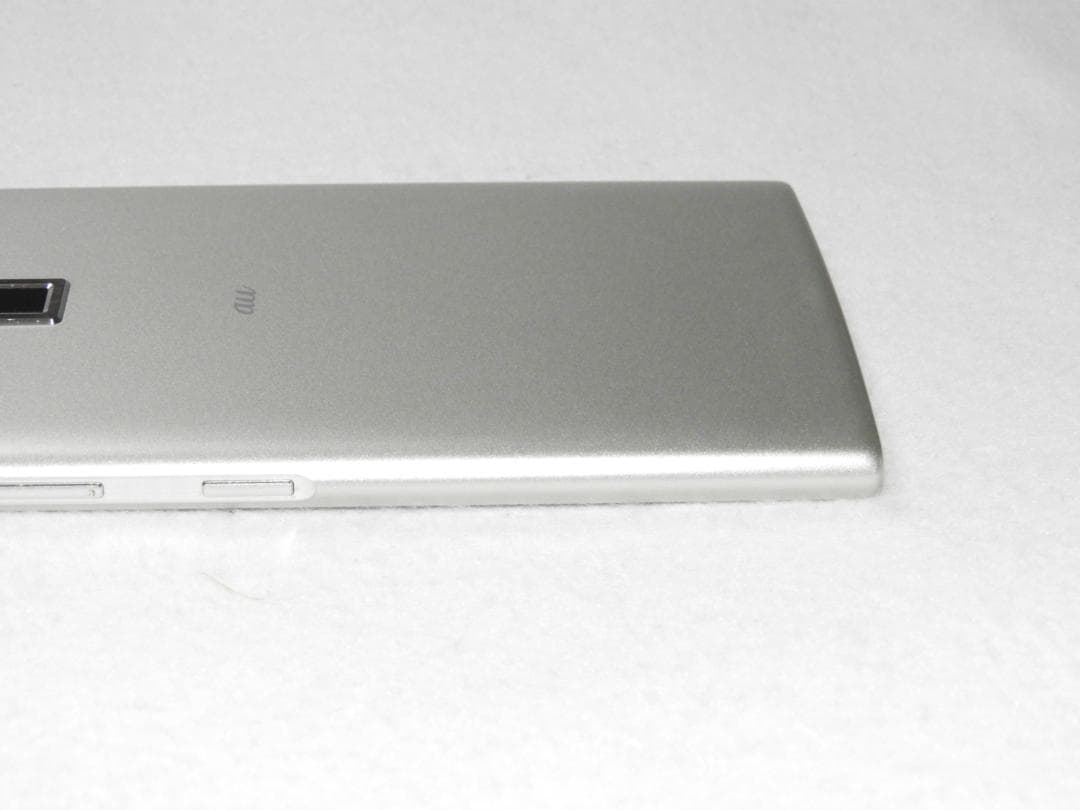 KYOCERA URBANO V04 KYV45 au SIMフリー
