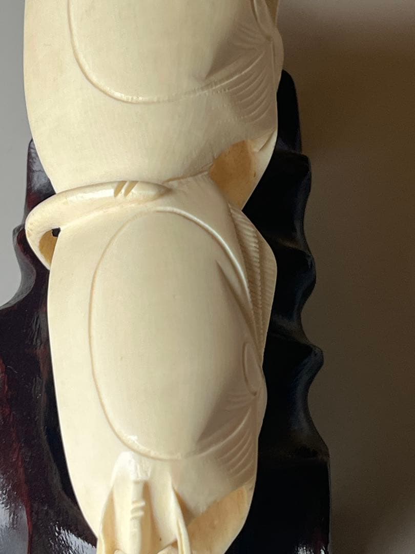 置物　台付　天然素材　魚　蛇　山水　人物　極細密　彫刻　傷有り