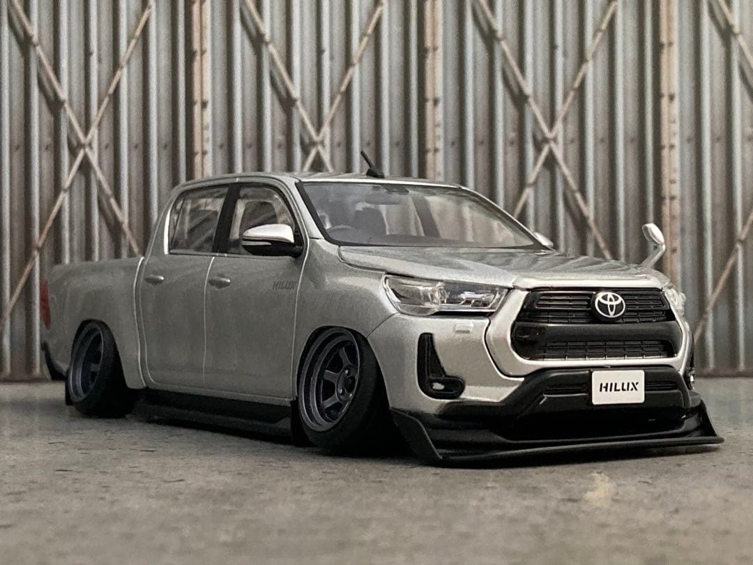 1/30 トヨタ ハイラックス（カスタム品）