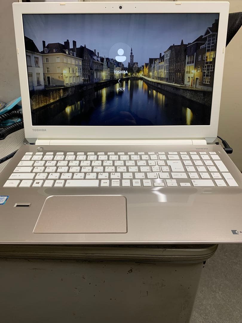 dynabook Corei7 SSD512 8GB 第6世代　②