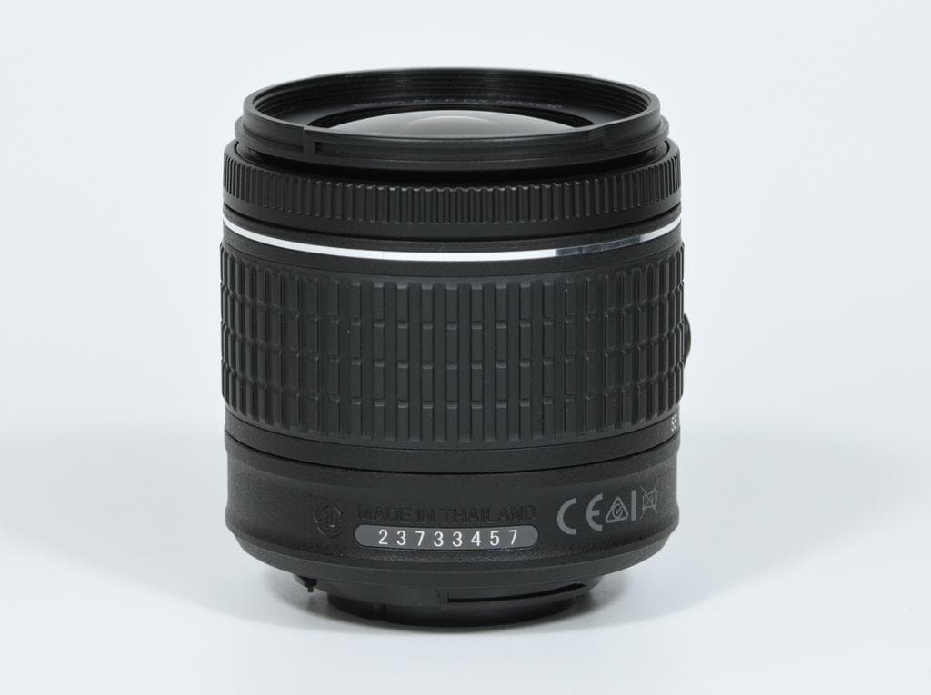 【超美品】 Nikon D5600 ダブルズームキット 《ショット数1111》