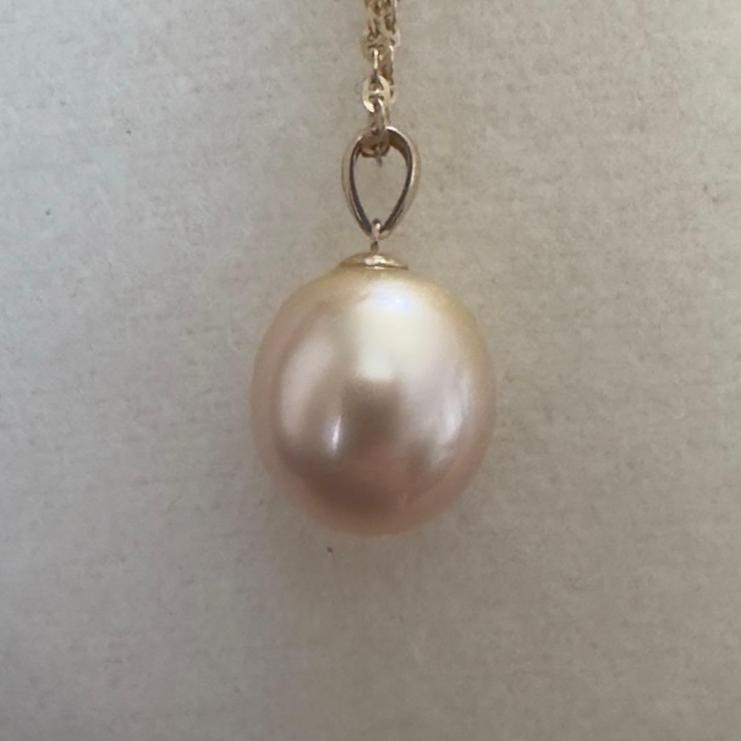 #C162 幅約11.7mm天然海水南洋白蝶本真珠　ペンダントトップ　K18
