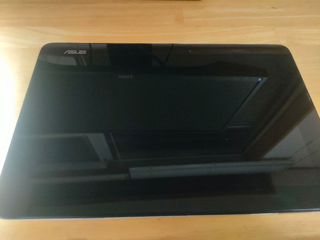 ASUS T100H エイスース タブレット 2in1PC