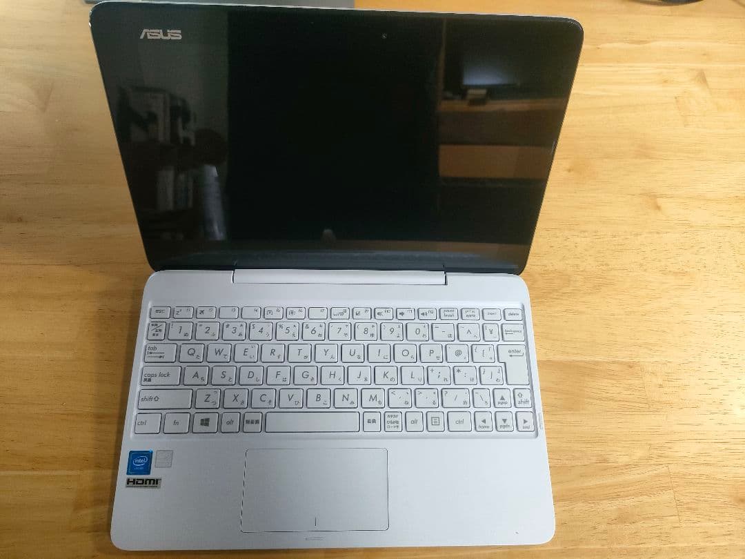 ASUS T100H エイスース タブレット 2in1PC