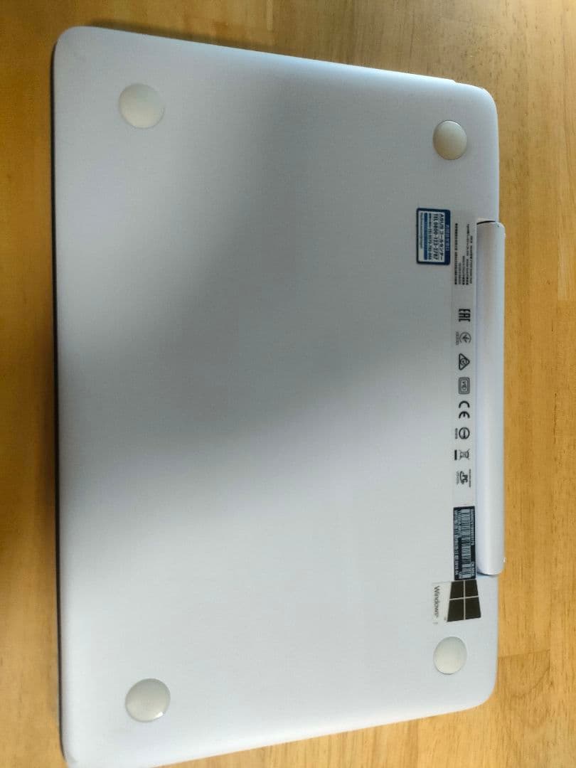 ASUS T100H エイスース タブレット 2in1PC