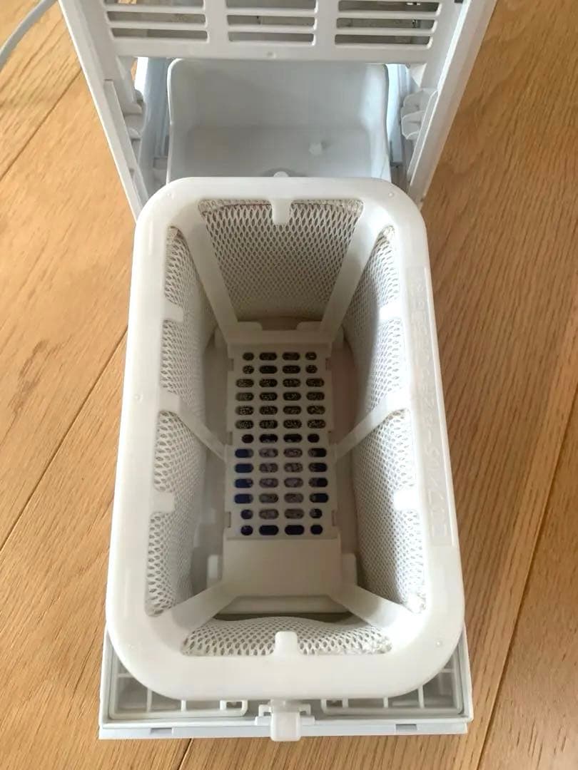 Panasonic ヒーターレス気化式加湿機　FE-KXT07