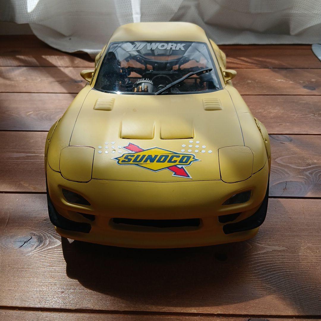 Mazda RX-7 ドリフトラジコン 　ボディーイエロー1/10　上塗り