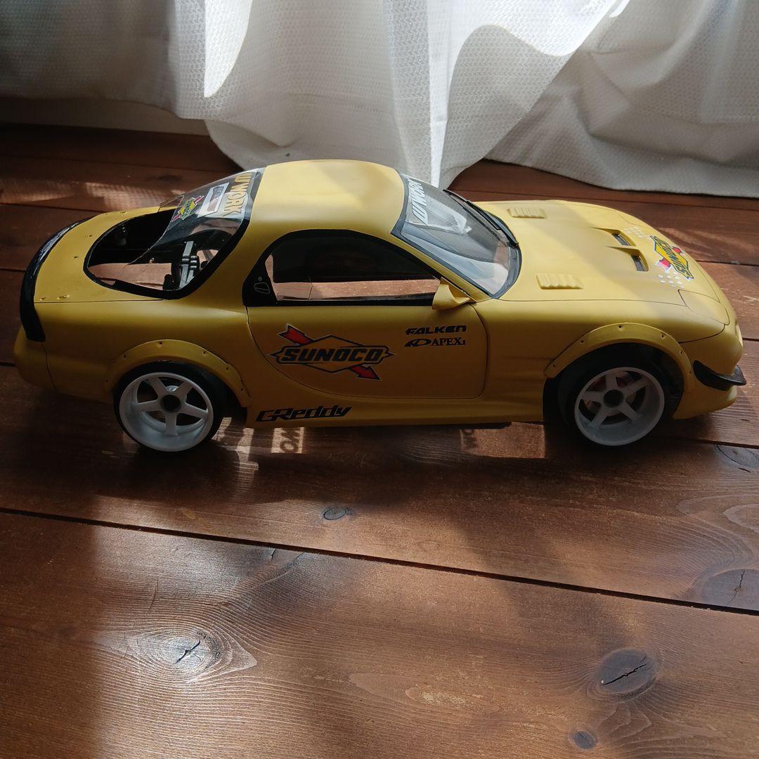 Mazda RX-7 ドリフトラジコン 　ボディーイエロー1/10　上塗り