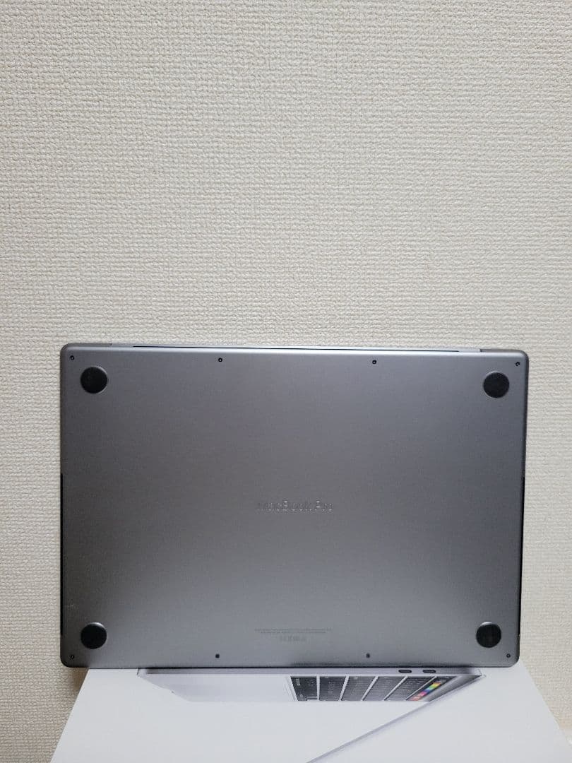 Macbook Pro 16インチ M1 PRO 16GB/512GB