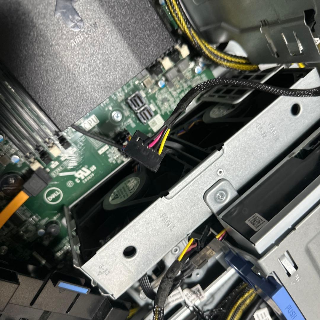 ワークステーション DELL Precision 5820 XEON W-2123