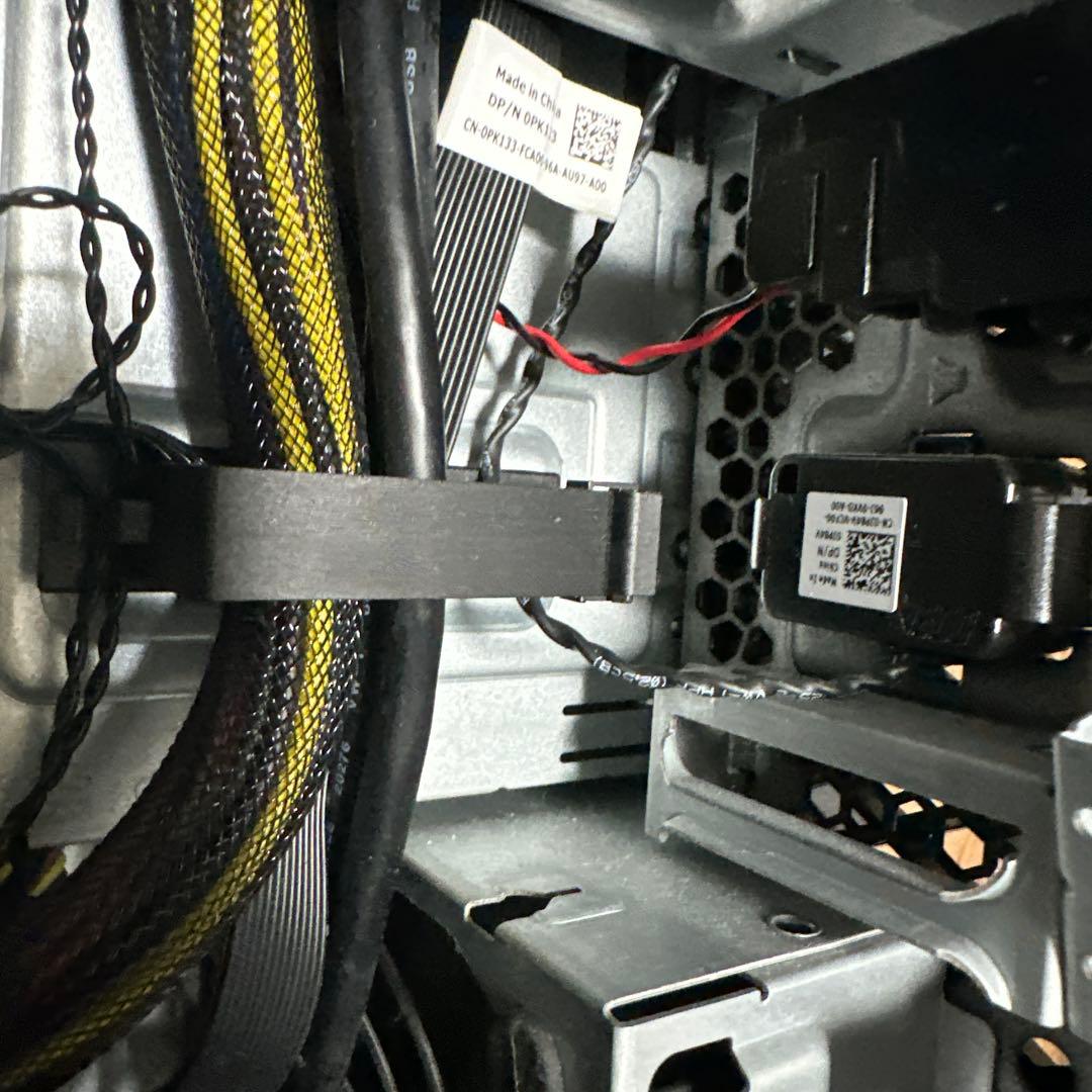 ワークステーション DELL Precision 5820 XEON W-2123