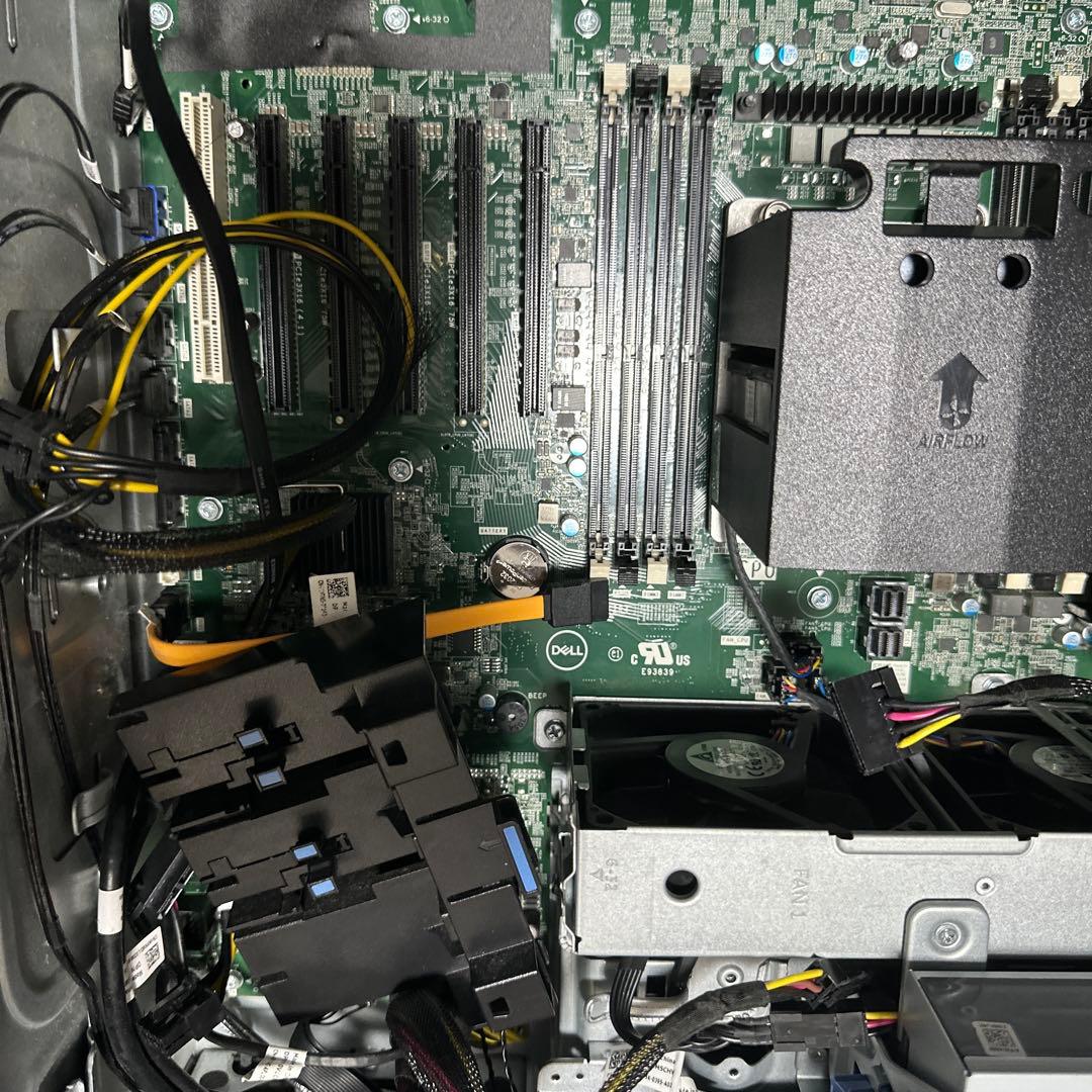 ワークステーション DELL Precision 5820 XEON W-2123