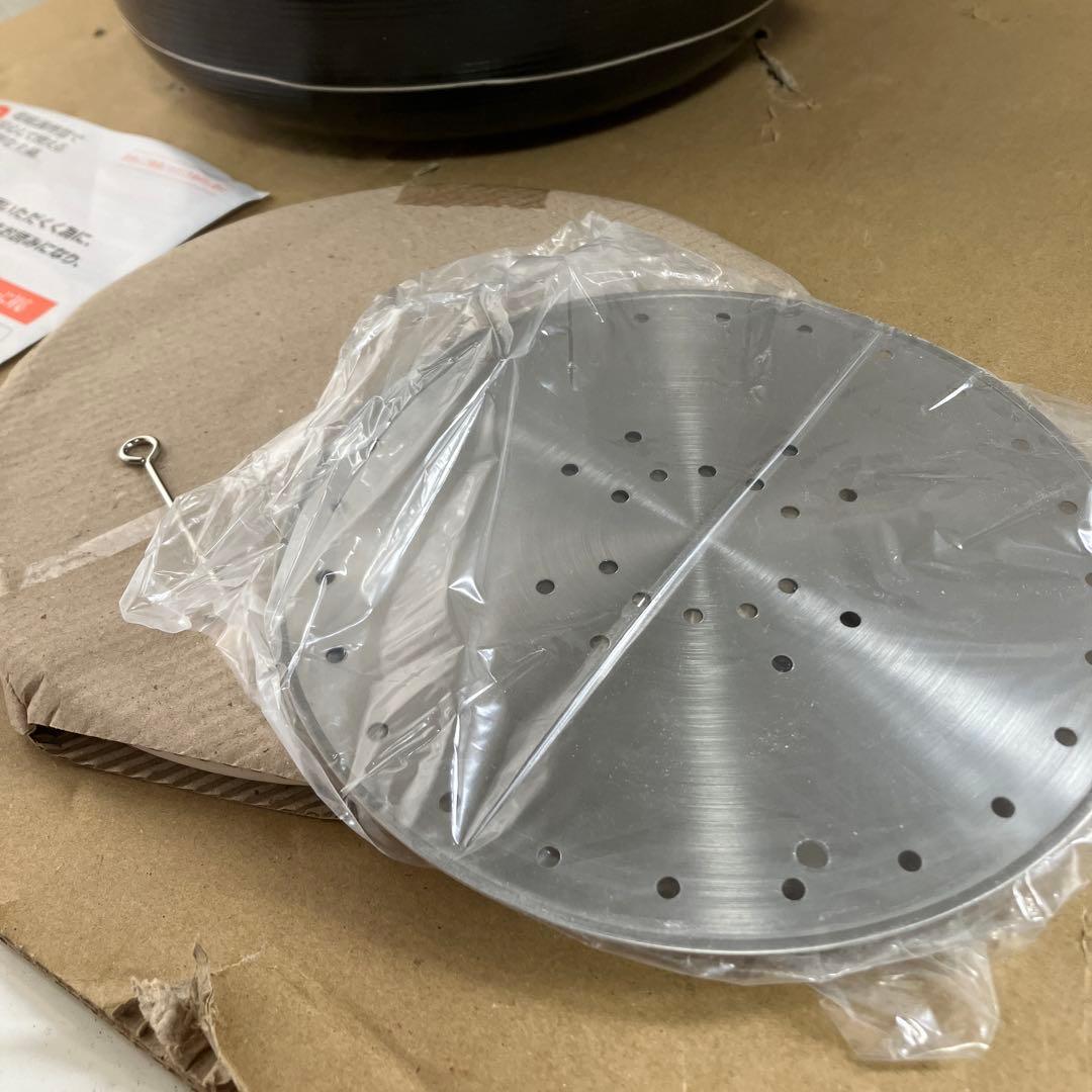 イシガキ　土鍋　９号　3.5L　漆黒　28cm　IH対応　ステンレスプレート付