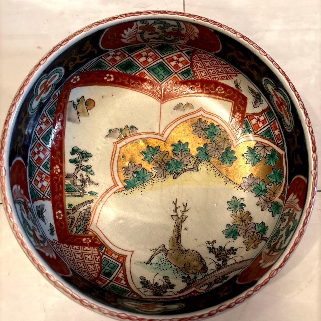 江戸後期 古伊万里 鹿が佇む姿や幾何学模様が芸術的な金彩ふんだんのボウル