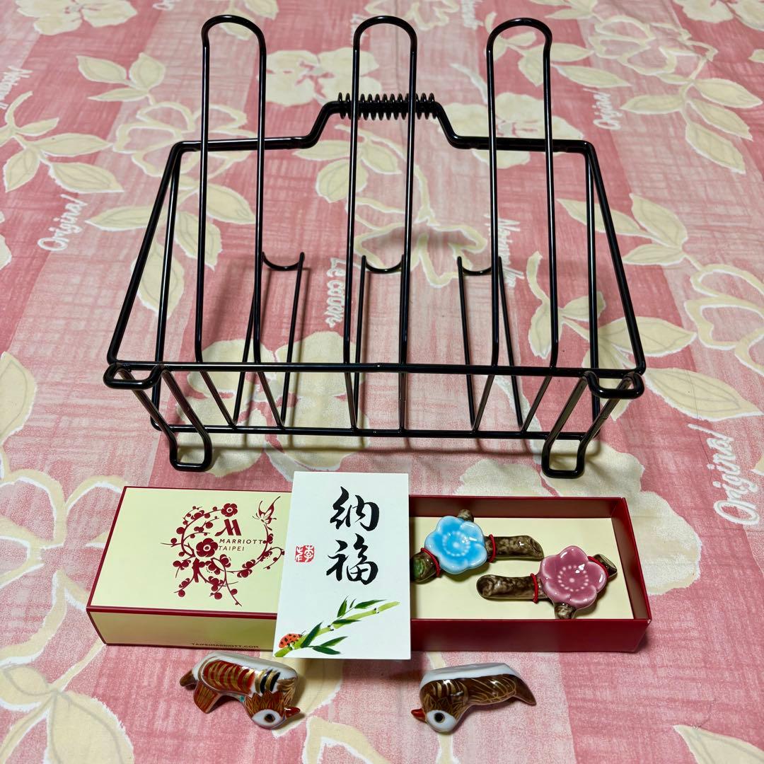 24点【GLOOMY チャックスGP◆腕グル〜ミ〜・玉】コップスタンド&工芸品