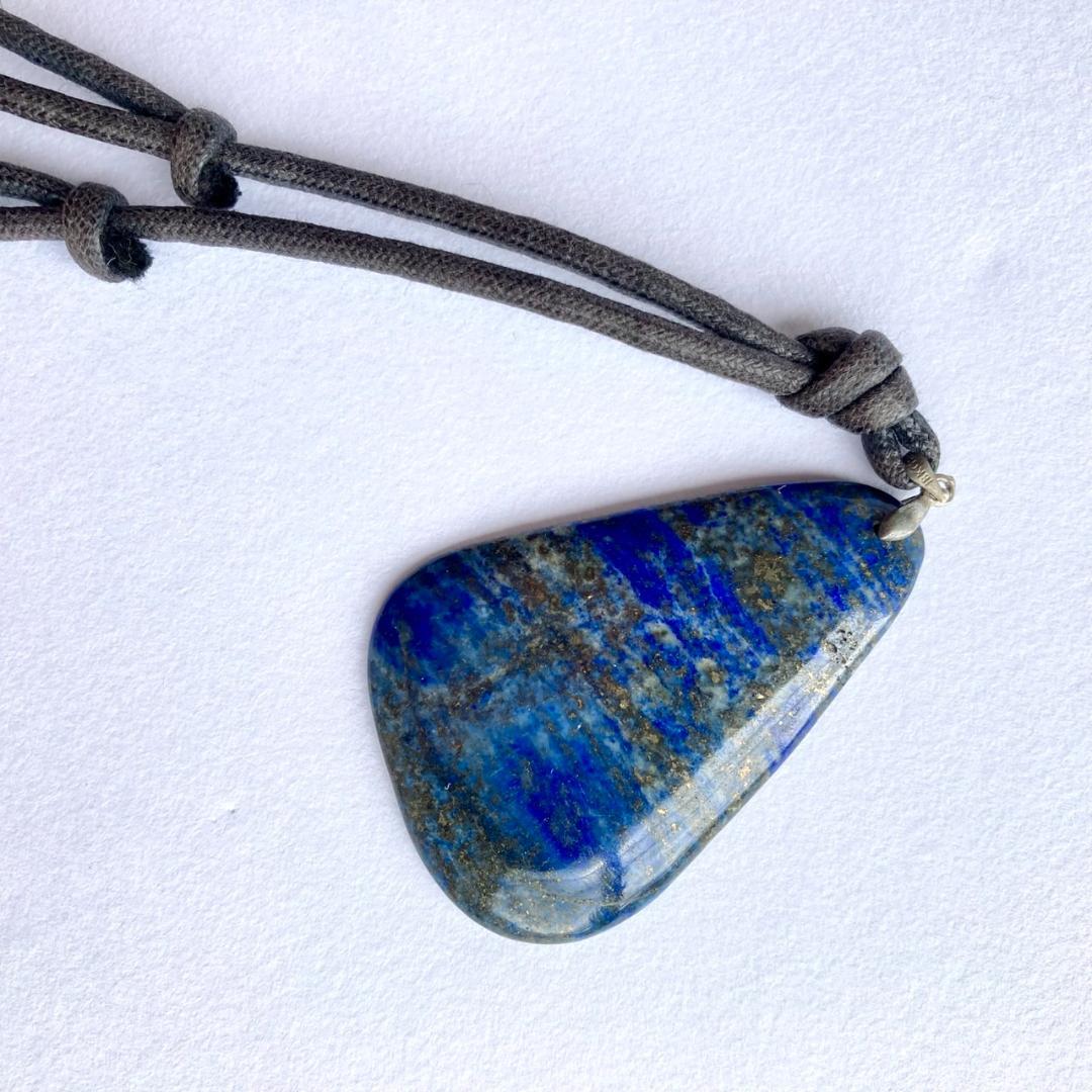 ★12月誕生石！6000円引き★【守護の瑠璃】ラピスラズリ 天然石 ネックレス