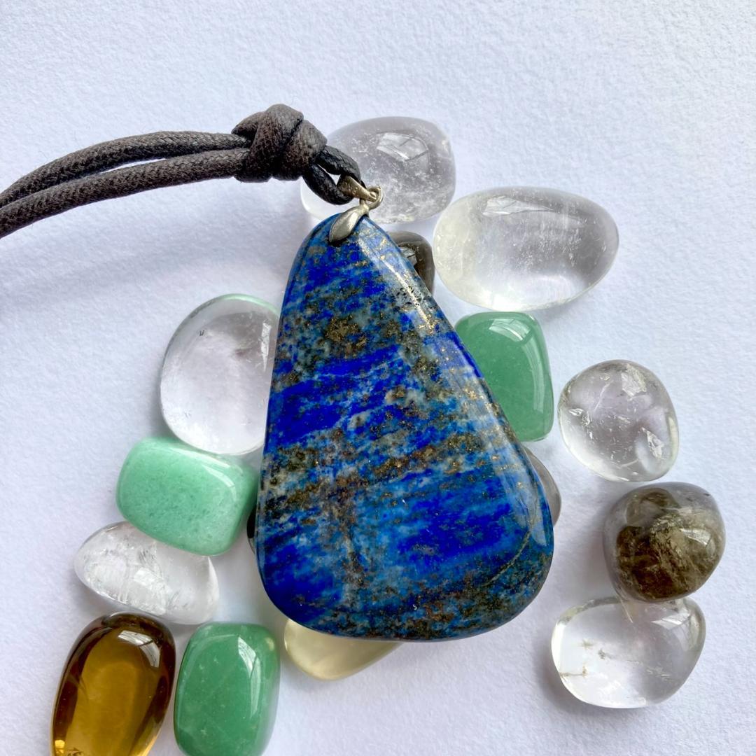 ★12月誕生石！6000円引き★【守護の瑠璃】ラピスラズリ 天然石 ネックレス