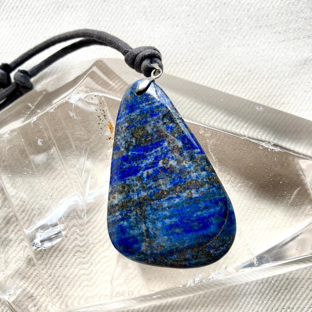 ★12月誕生石！6000円引き★【守護の瑠璃】ラピスラズリ 天然石 ネックレス