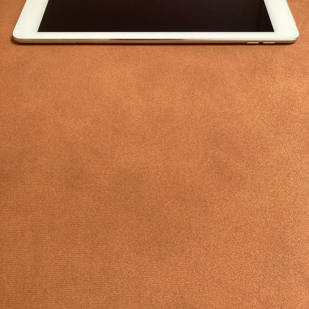 90【早い者勝ち】iPad Air2 第2世代 16GB au☆