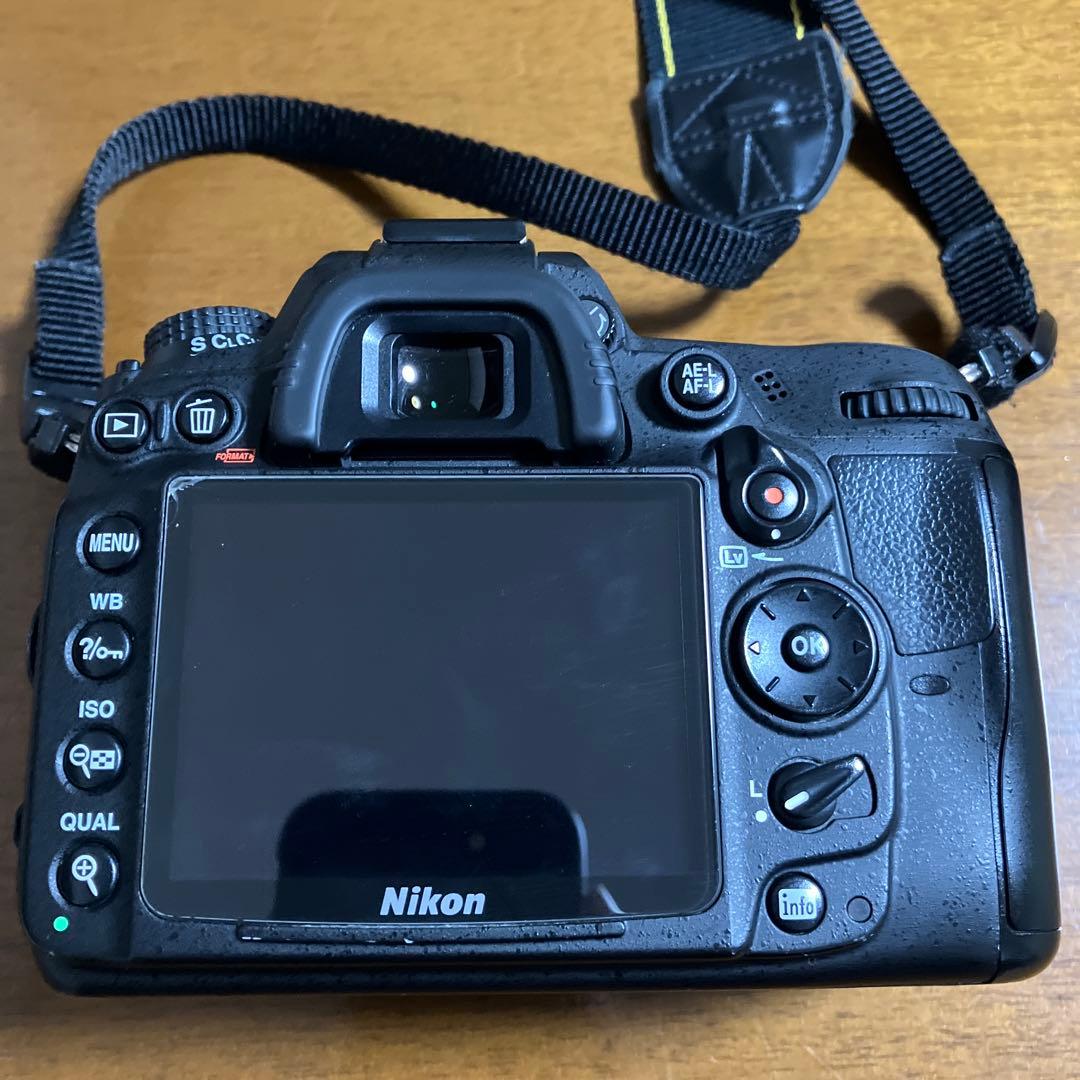 Nikon D7000 本体　ジャンク