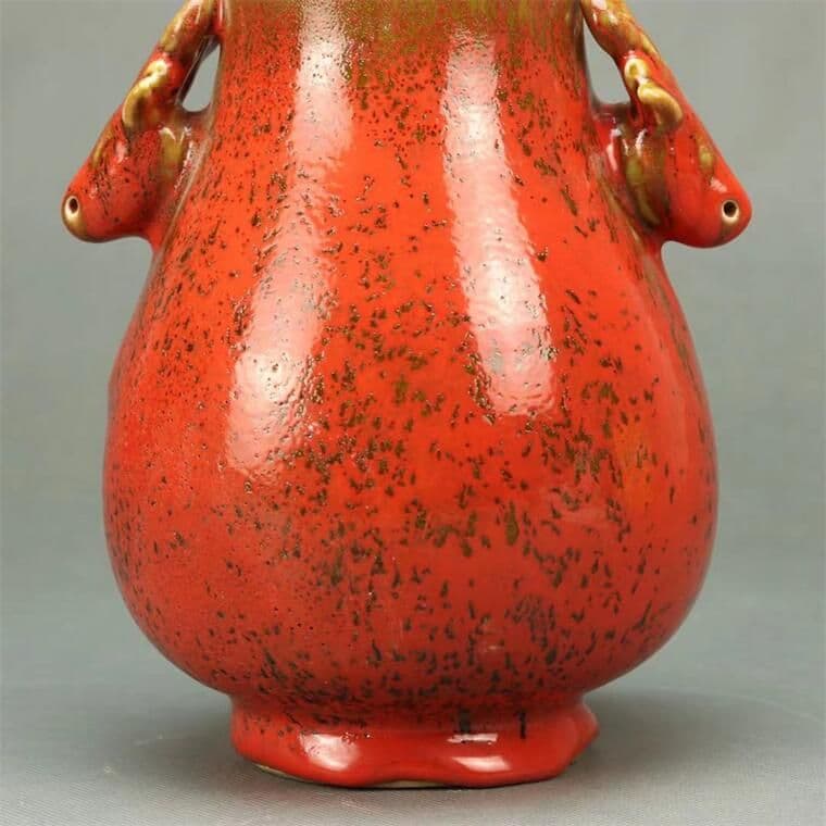 乾隆雍正です鶏血紅鹿耳尊の花瓶です景徳鎮装飾品 現代工芸品 美術品 置物