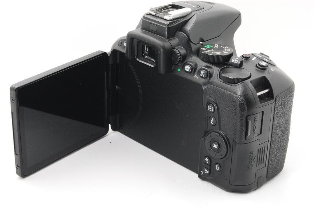 Nikon D5500 ダブルレンズセット 一眼レフカメラ スマホ転送機能搭載