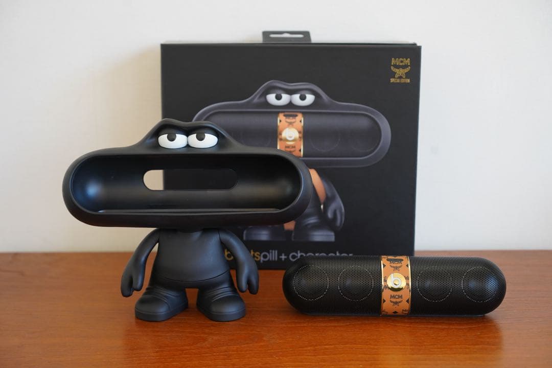 MCM スペシャルエディションbeats pill ワイヤレススピーカー