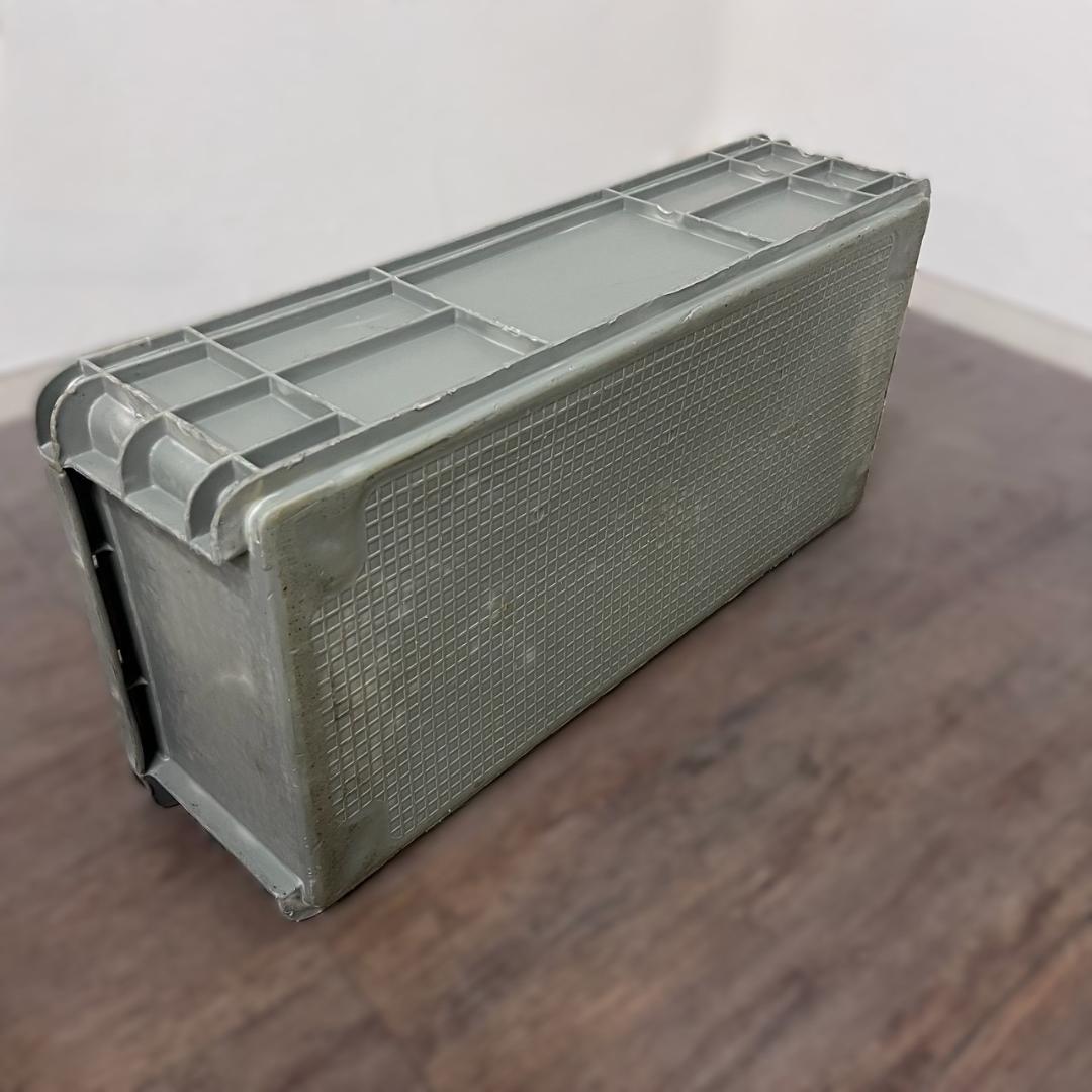 ◆6個セット◆プラスチックコンテナ　頑丈　スタッキング　収納ボックス　DIY