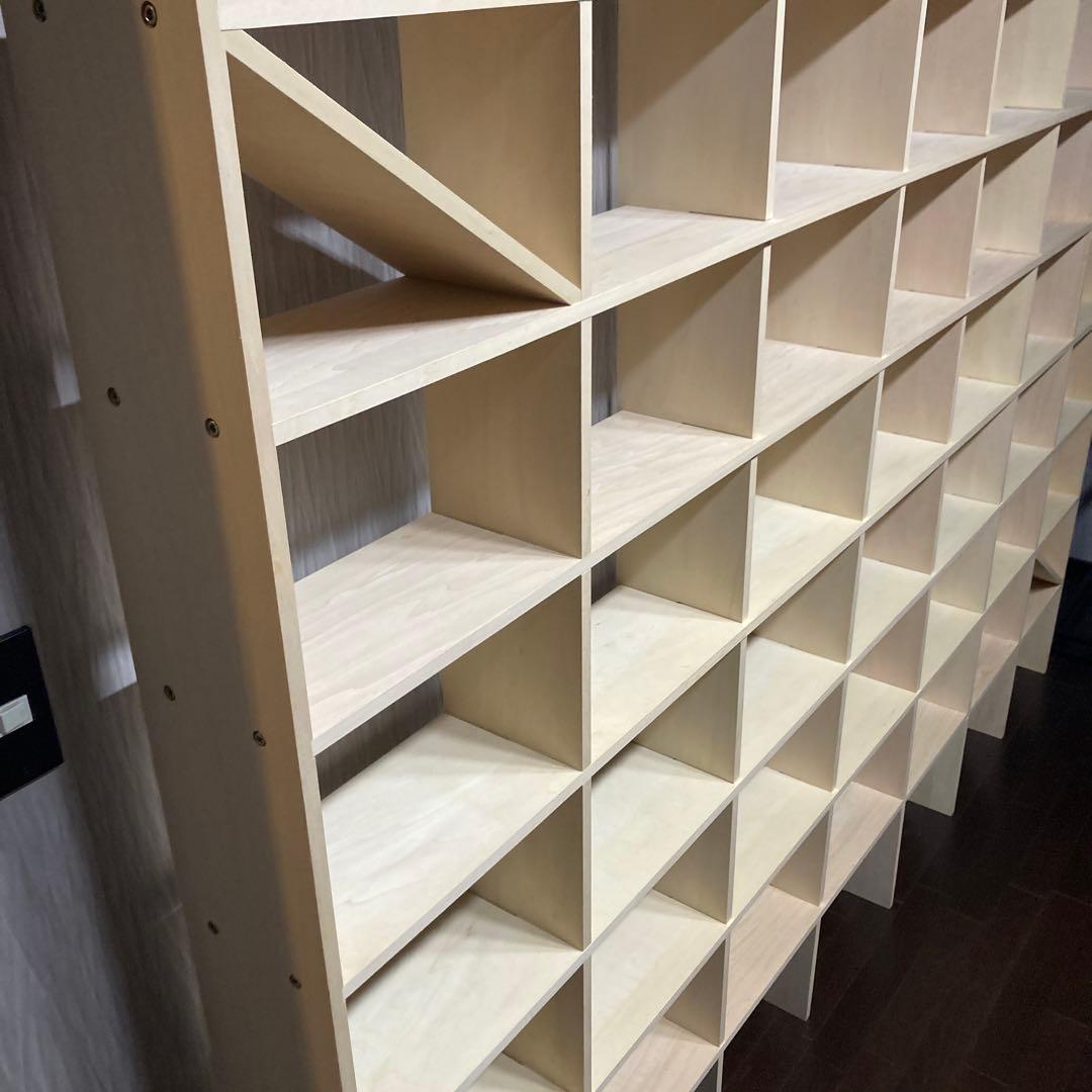 マルゲリータ　壁一面　本棚　シェルフ　縦8コマ×横7コマ　奥行180mm