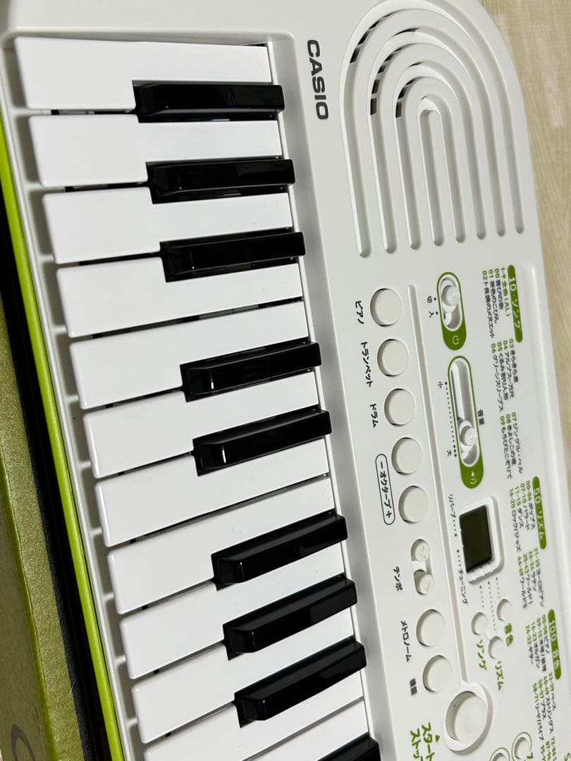 カシオCASIO CasiotoneミニキーボードSA-50 ACアダプタ付き