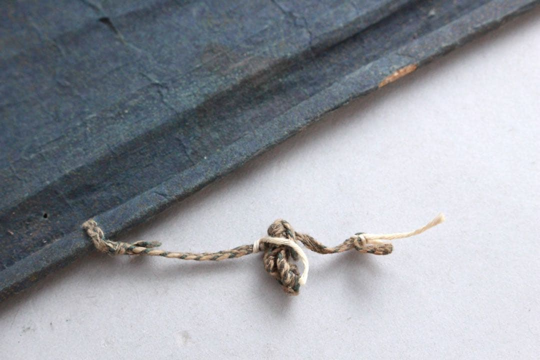 No4906掛軸　仏教美術　日蓮曼荼羅　肉筆紙本　髭曼荼羅　書画　古筆　送料無料