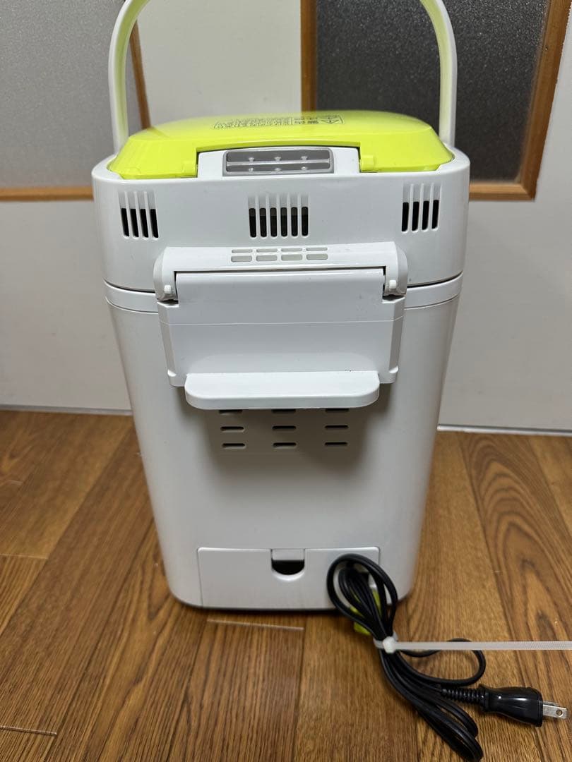【美品】Panasonicパナソニック ホームベーカリー SD-BM1001