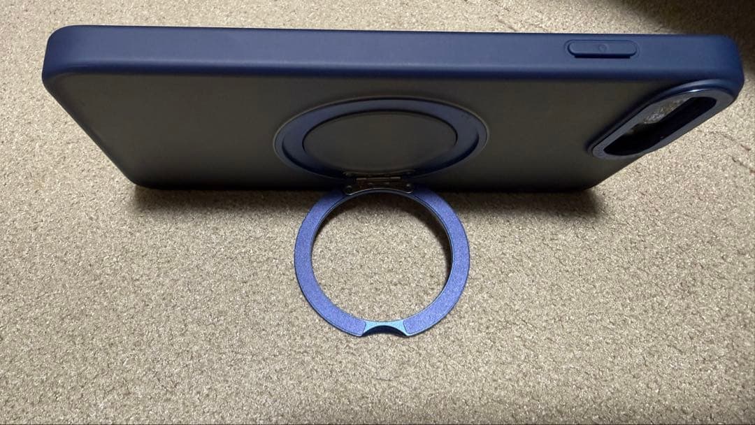 iPhone7 Plus 256GB ブラックSIMフリー 充電口ゆるめ