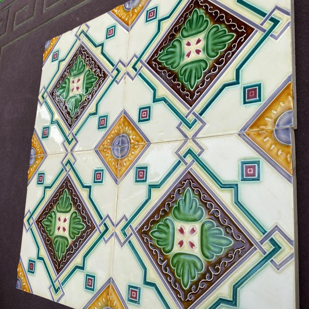 ハンドメイド日本製アンティークマジョリカタイル②４枚セット☆美の壷　プラナカン