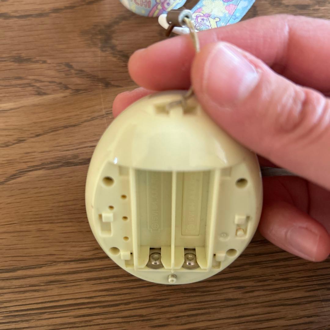 たまごっち×サンリオキャラクターズ　たまごっちみくす　バンダイ